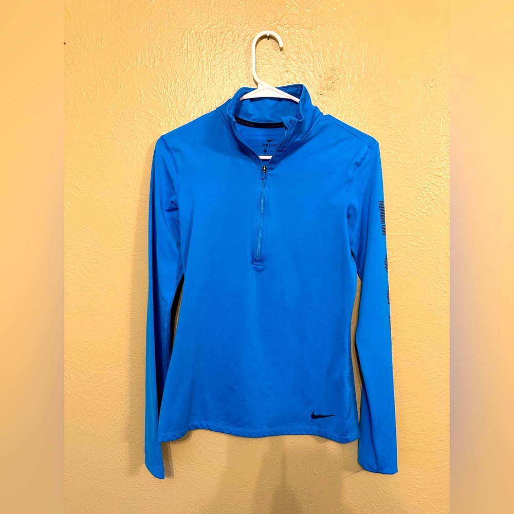Nike Blue Fitted Long sleeve quarter zip pullover
